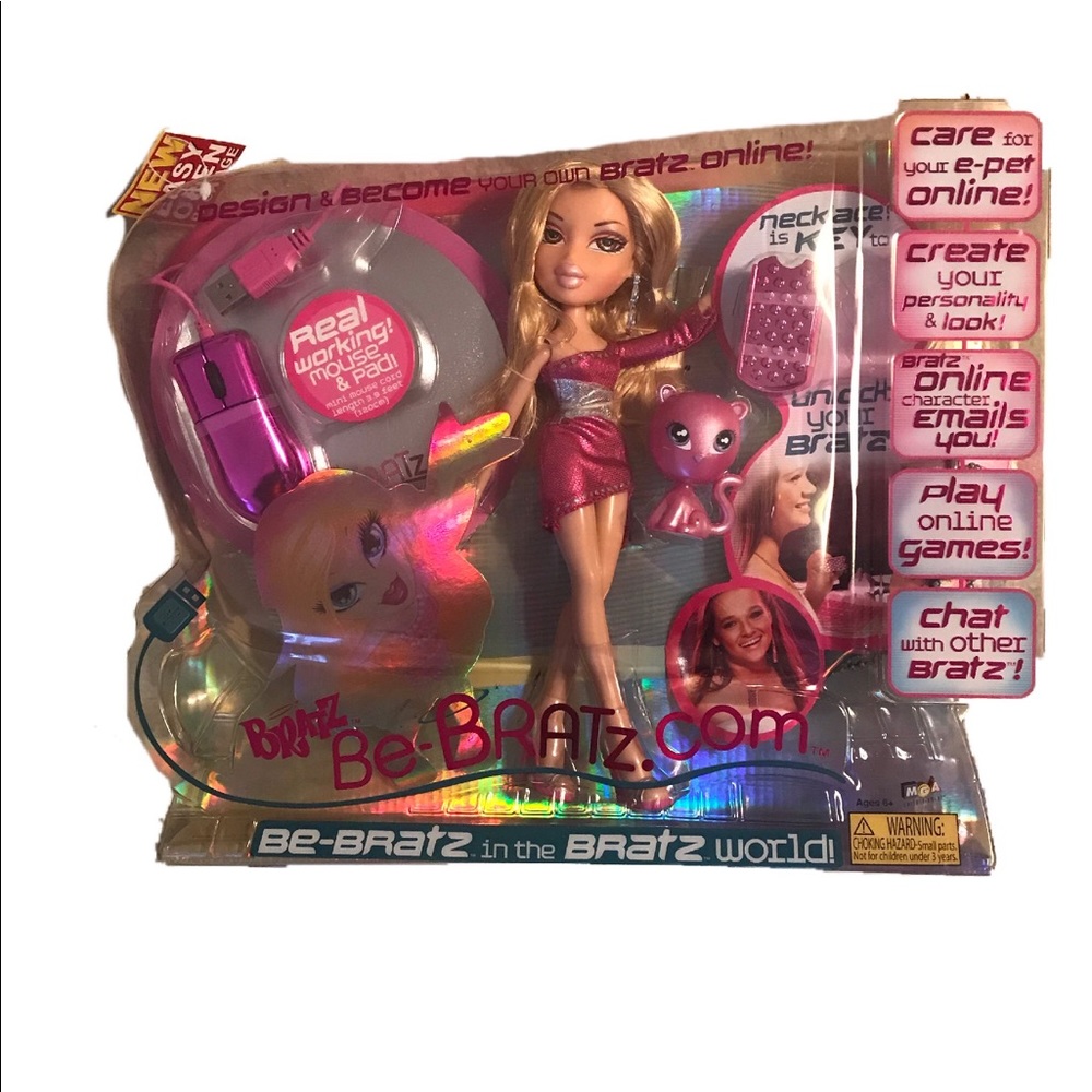 Bratz Cloe with real mouse and pad